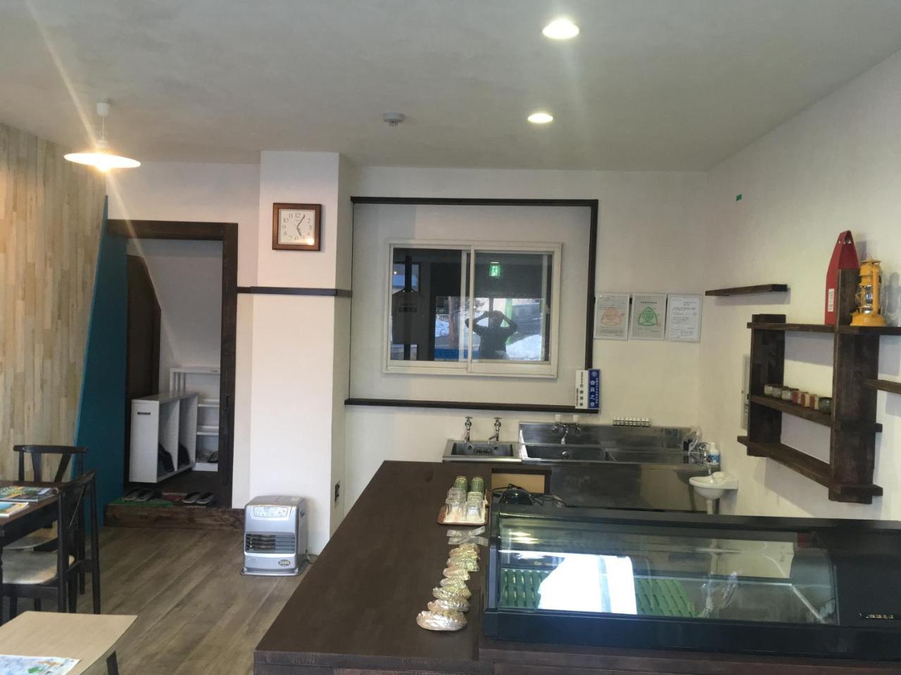 Guest House Sato Shoten Toyoura Bagian luar foto